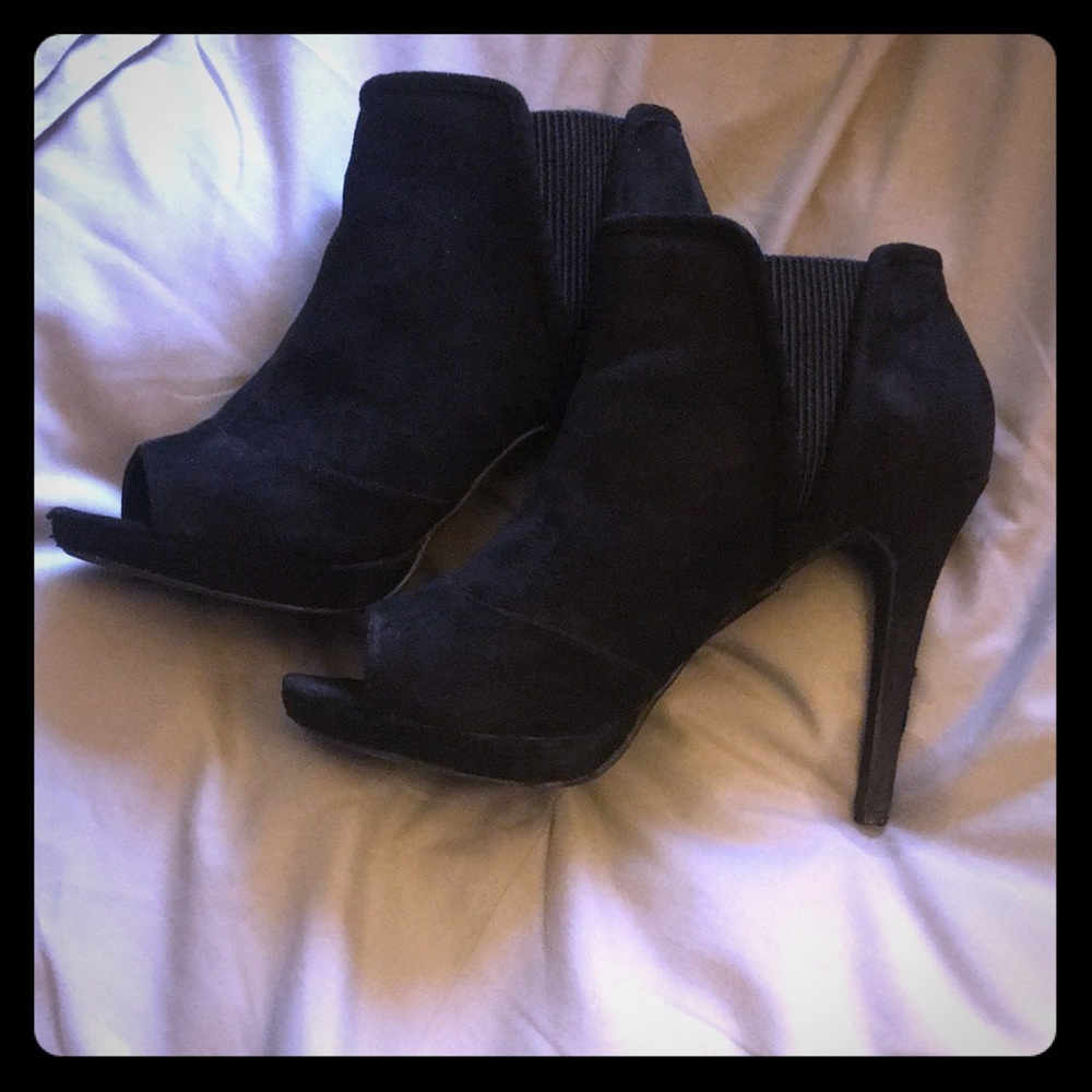 Peep toe Stiletto heels